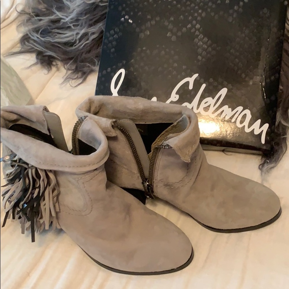 Sam Edelman short fringe boots